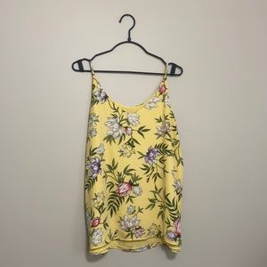 2/15$ Reitmans floral tank